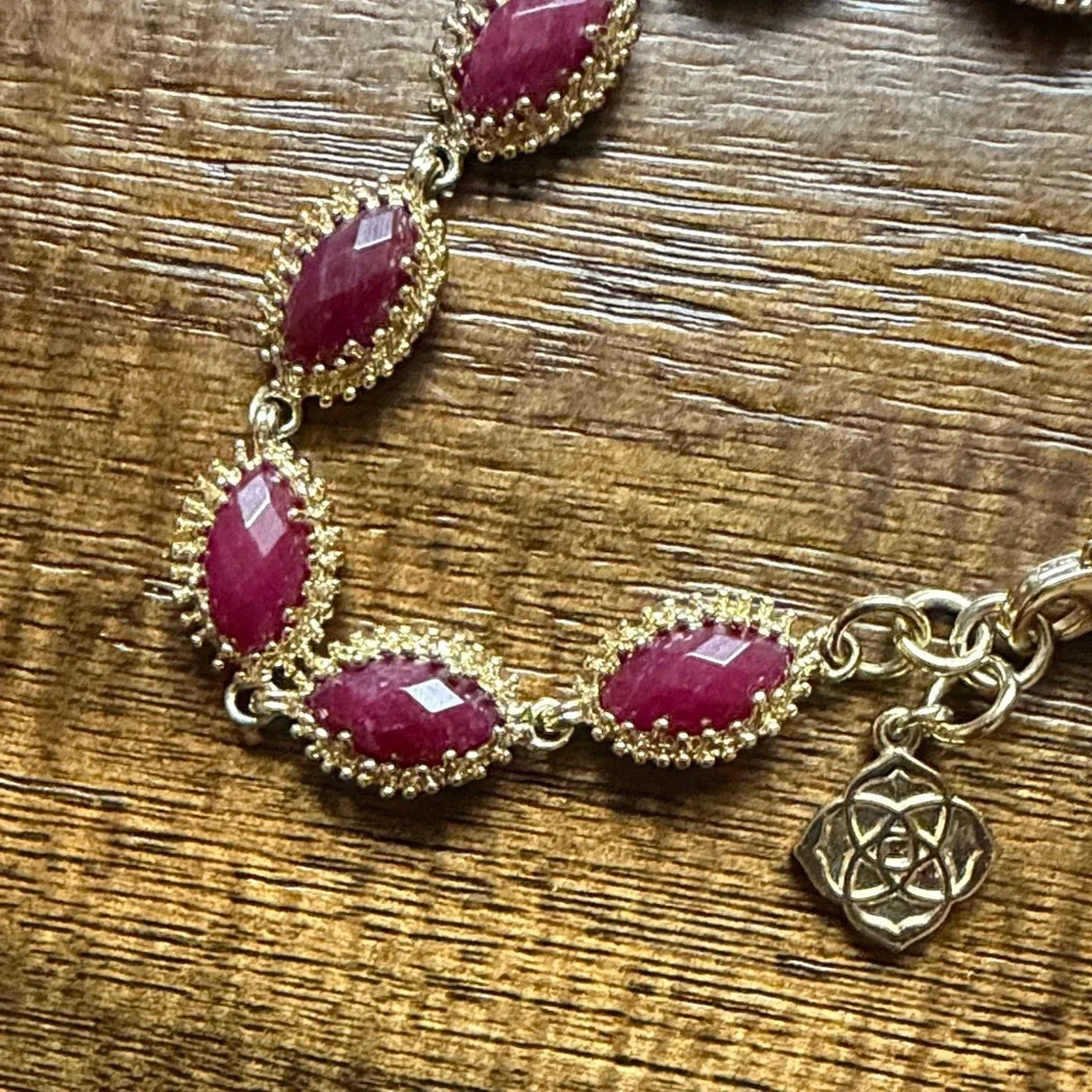 Kendra Scott Gold Bracelet with Maroon Stones - Picture 6 of 6